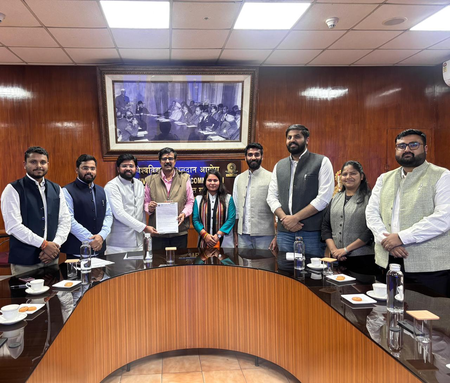 अभाविप ने विश्वविद्यालय अनुदान आयोग के सचिव को ज्ञापन सौंपा