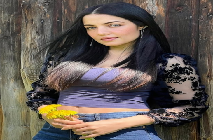 सेलिना जेटली ने 'उम्रवाद' को दी खुली चुनौती, कहा- 'मैं अपना रास्ता खुद बनाऊंगी'