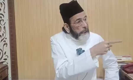 બેરેલીમાં પ્રાર્થના પછી તણાવ, મૌલાના તૌકીર રઝા ઘરની ધરપકડ હેઠળ