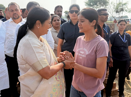 पशु कल्याण कार्यकर्ता जागृति मिश्रा से जुड़े मामले में एमसीडी का बड़ा एक्शन, जेई निलंबित