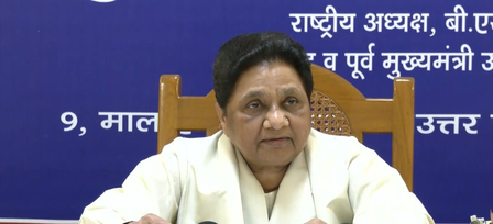 महिला आरक्षण विधेयक का हमारी पार्टी स्वागत करती है : मायावती