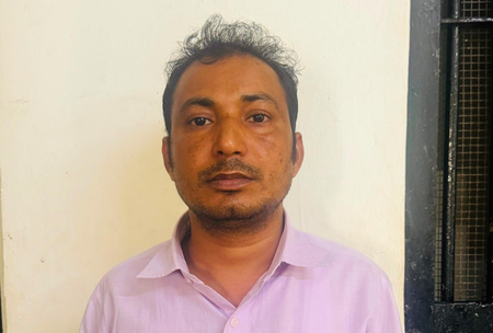गुजरात में एक और फर्जी डॉक्टर गिरफ्तार, 31 दवाओं के ब्रांड भी किए गए जब्त