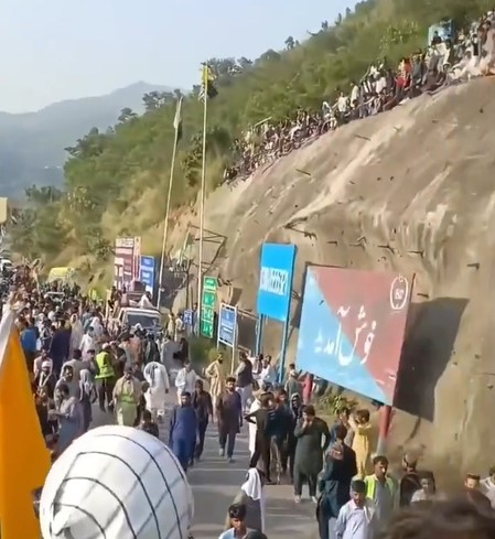 पीओके चुनाव के दौरान हिंसा और धांधली के आरोपों के बीच एक की मौत, कई घायल
