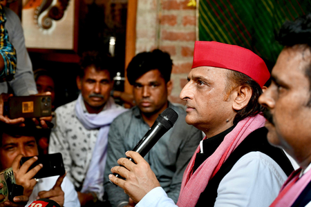 एग्जिट पोल पर भरोसा नहीं, बंगाल की जनता ने सीएम ममता बनर्जी को ऐतिहासिक वोट दिया: अखिलेश यादव