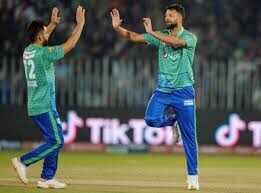 150 KMPH की रफ्तार से गेंद फेंकने वाले गेंदबाज अब पाकिस्तान में होने लगे है गायब? यकीन नहीं देख ले ये रहा सबूत