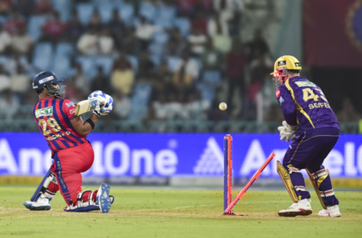 पूरन को सुपर ओवर में भेजकर एलएसजी ने बड़ी गलती की: दीप दासगुप्ता