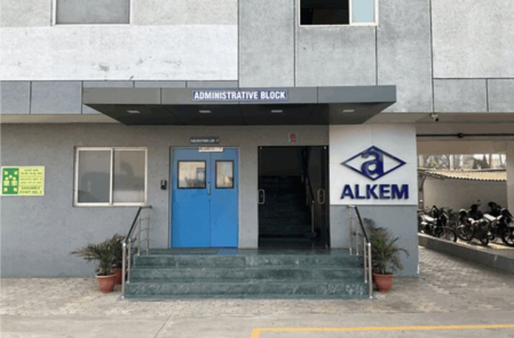 एल्केम लैब्स का मुनाफा वित्त वर्ष 26 की चौथी तिमाही में 27.7 प्रतिशत घटकर 236 करोड़ रुपए रहा
