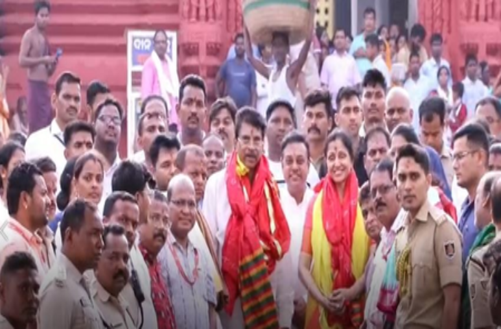 ओडिशा : राज्यपाल हरि बाबू कंभमपति ने महाप्रभु जगन्नाथ का किया दर्शन-पूजन