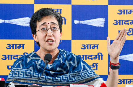 दिल्ली विधानसभा स्पीकर ने आतिशी को लिखा पत्र, 'फांसी घर' पर बेबुनियाद बयान देने पर लगाई फटकार