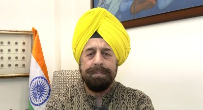 वंदे मातरम विवाद: आरपी सिंह बोले-कांग्रेस ने वोटबैंक की राजनीतिक के चलते राष्‍ट्र गीत का किया अपमान