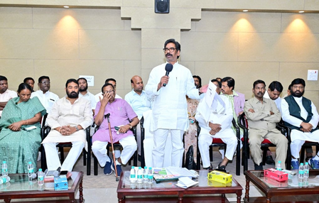 झारखंड में एसआईआर के नाम पर आदिवासियों-मूलवासियों के अधिकारों को हनन नहीं होने देंगेः सीएम हेमंत सोरेन