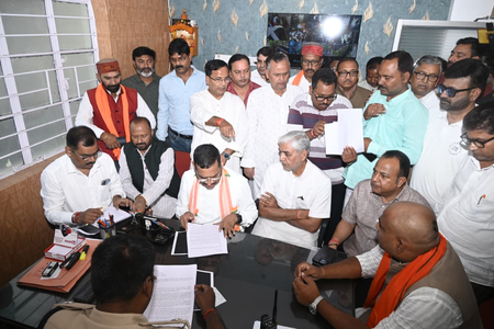 रांची में डॉ श्यामा प्रसाद मुखर्जी की प्रतिमा के अपमान का मामला, भाजपा नेताओं ने दिया एफआईआर का आवेदन