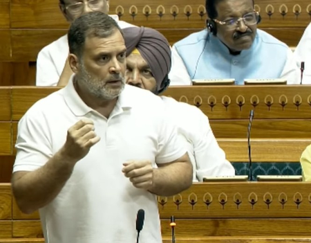 राहुल गांधी के भाषण पर लोकसभा में जमकर हंगामा, छात्रों के विरोध प्रदर्शन का किया समर्थन