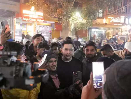 ‘आप’ सांसद राघव चड्ढा ने की केंद्र की तारीफ, कहा- सरकार ने गिग वर्करों की समस्या को सुलझाया