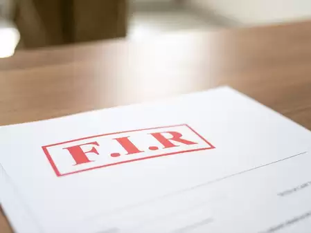 महाराष्ट्र: पार्किंग विवाद ने लिया हिंसक रूप, सात लोगों पर गंभीर धाराओं में केस दर्ज