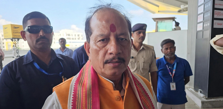 बिहार के किसानों को खाद-बीज की कमी नहीं होने देंगे, उनके हित सरकार की प्राथमिकता : विजय सिन्हा