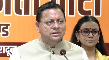 दलेर मेहंदी से फोन पर बात कर सीएम धामी ने पूछा हालचाल, बोले- पुरानी बातों को पीछे छोड़कर आगे बढ़ें