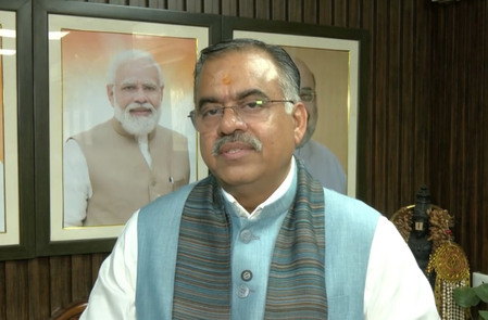 बंगाल हिंसा पर सियासत तेज, कपिल सिब्बल के बयान पर भाजपा का पलटवार