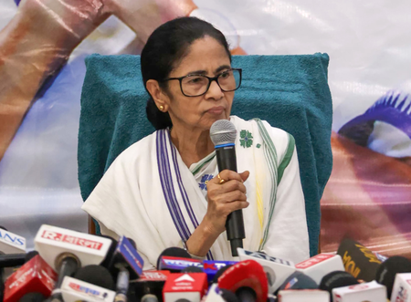 बंगाल: तृणमूल के उत्थान और पतन के लिए ममता बनर्जी पर आरोप