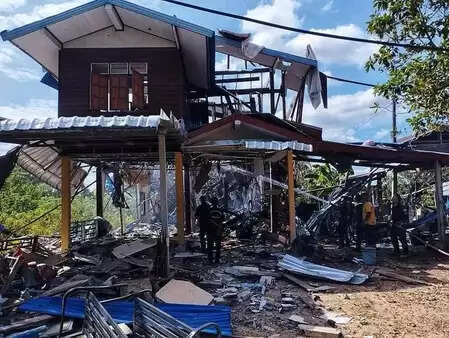 कंबोडियाई-थाईलैंड झड़प में आम लोगों की मौत का आंकड़ा बढ़कर 19 हुआ