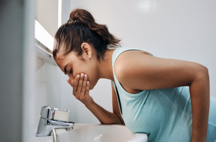 ऊंचाई पर ट्रैवलिंग के दौरान खराब क्यों हो जाता है पेट? जाने से पहले कर लें ये तैयारी