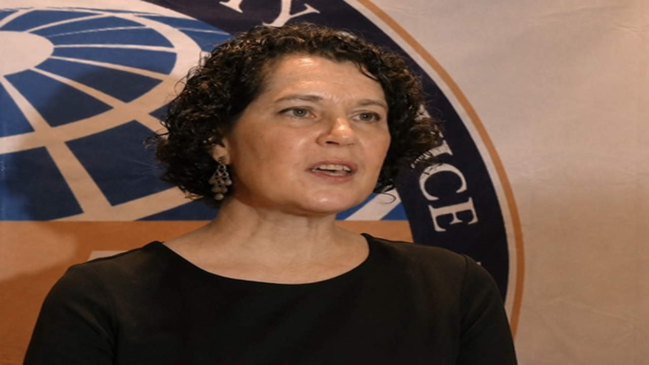 कोलकाता: यूएस कॉन्सुलेट ने अमेरिकन सेंटर आतंकी हमले के शहीदों को किया याद, दी श्रद्धांजलि