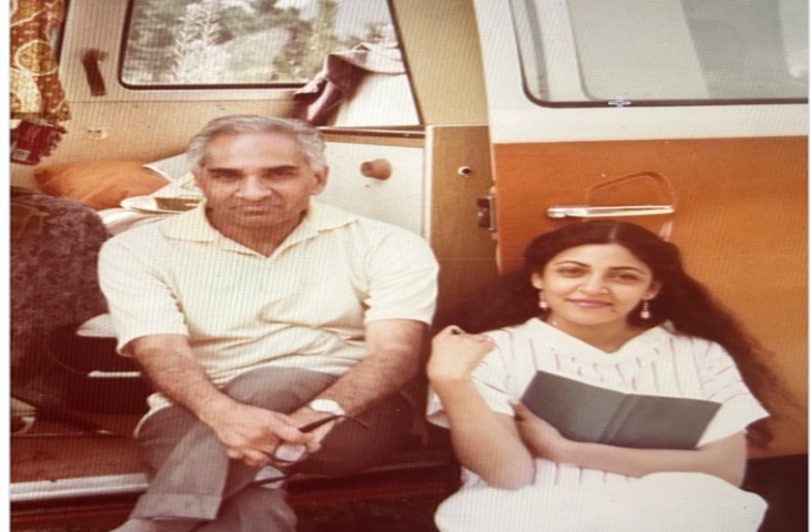 दीप्ति नवल ने शेयर की पिता के साथ यूरोप ट्रिप की पुरानी यादें, बोली- 'वो पल आज भी दिल में जिंदा हैं'