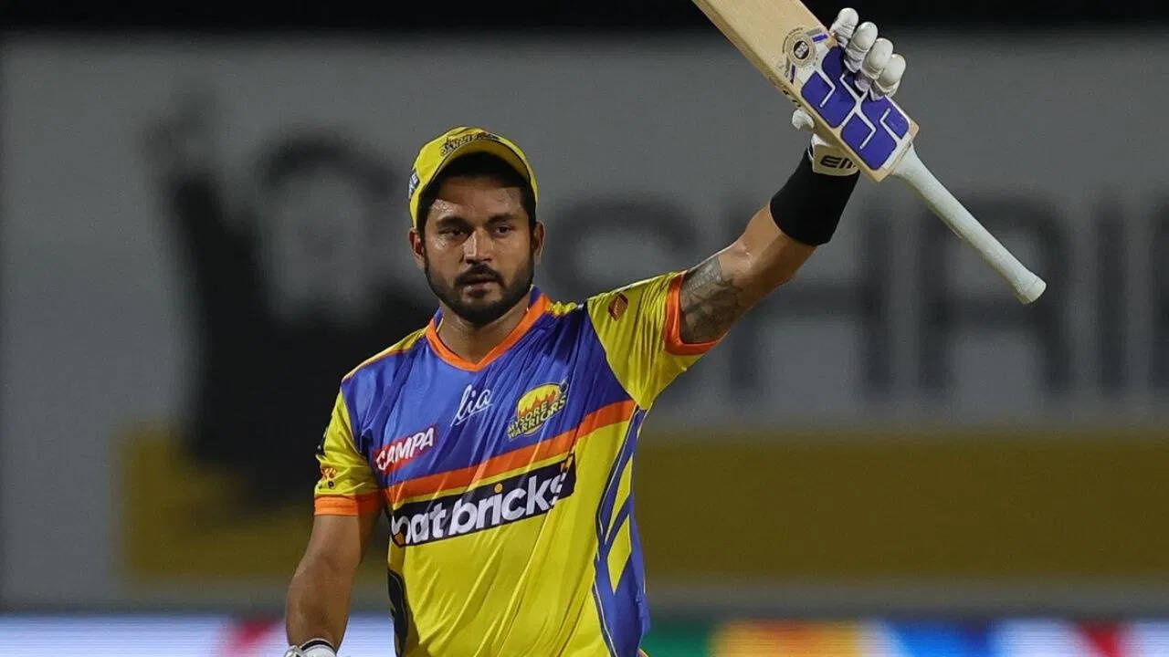 4 छक्के-4 चौके मचाया तूफान, 77 दिनों बाद उतरे मनीष पांडे ने दिलाई टीम को शानदार जीत