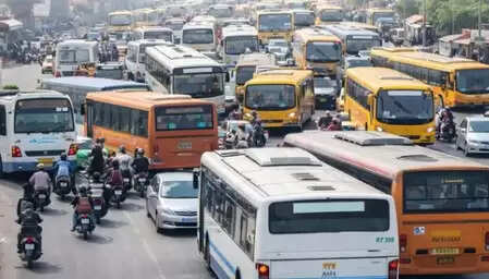संक्रांति : हैदराबाद–विजयवाड़ा हाईवे पर वाहनों की भारी भीड़