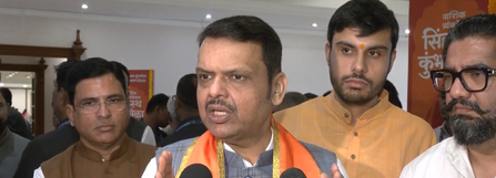 सीएम देवेंद्र फडणवीस ने नासिक कुंभ मेले के लोगो का किया अनावरण, बोले- भव्य और दिव्य आयोजन होगा