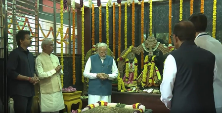 पीएम मोदी ने जलकंटेश्वर मंदिर में की पूजा-अर्चना, आईआईटी मद्रास के ब्रेन रिसर्च सेंटर भी पहुंचे