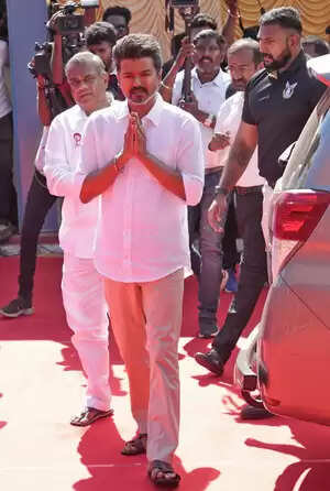 करूर भगदड़ मामला: सुप्रीम कोर्ट की कमेटी ने सीबीआई जांच की समीक्षा की शुरू