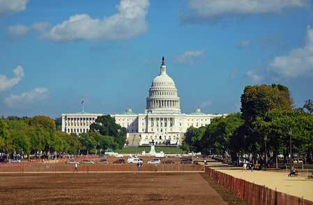 सिर्फ 25 फीसदी यूरोपीय लोग अमेरिका को मित्र देश के रूप में देखते हैं: जन सर्वे