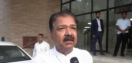 'भ्रामक प्रचार फैलाकर पूरे देश को अस्थिर करना चाहती कांग्रेस', सीईसी के खिलाफ प्रदर्शन पर बोले भाजपा नेता