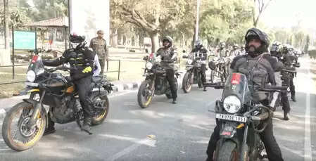 नगरोटा में ‘ध्रुव मोटर बाइक रैली’ से सेना ने देश को दिया भरोसा, हम हर परिस्थति में आपके साथ
