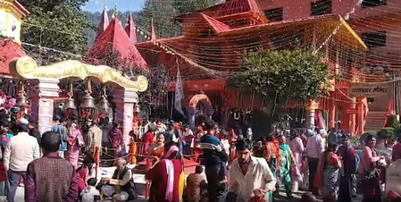 नंदाष्टमी के अवसर पर 124वें नंदा देवी महोत्सव की शुरुआत, मां के दर्शन के लिए श्रद्धालुओं की भारी भीड़