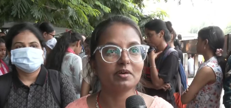 बिहार में बीपीएससी के छात्रों और बीटीएससी के सफल अभ्यर्थियों ने अपनी मांगों को लेकर किया प्रदर्शन