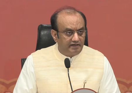 राहुल गांधी के पोस्ट पर सुधांशु त्रिवेदी का पलटवार, बोले-कांग्रेस राजनीति की भस्मासुर