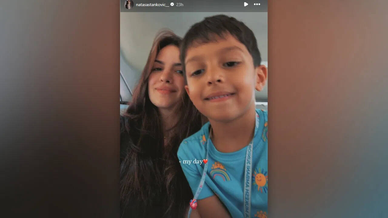 इधर हार्दिक पांड्या IPL खेलने में बिजी, उधर पूर्व पत्नी नताशा उडा रही मौज, इस प्यारे लड़के के साथ बिताया दिन