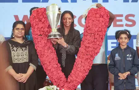 अगर एक-दो छात्राओं को भी प्रेरित कर पाई तो खुशी होगी: हरमनप्रीत कौर