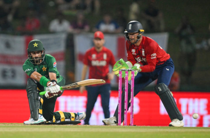 टी20 वर्ल्ड कप: साहिबजादा फरहान ने खेली दमदार पारी, पाकिस्तान ने 9 विकेट खोकर बनाए 164 रन