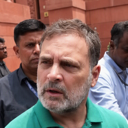 हमें अमित शाह का बयान सुनने में कोई दिलचस्पी नहीं, छात्रों के मुद्दों पर जवाब देना चाहिए : राहुल गांधी
