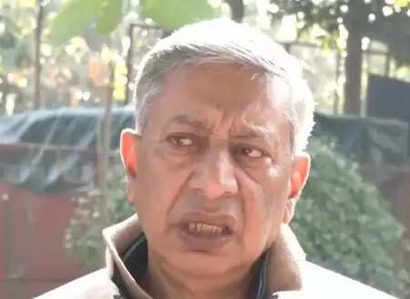 बांग्लादेश में आईएसआई एक्टिव, स्थिति का फायदा लेना चाहते हैं: एसपी वेद