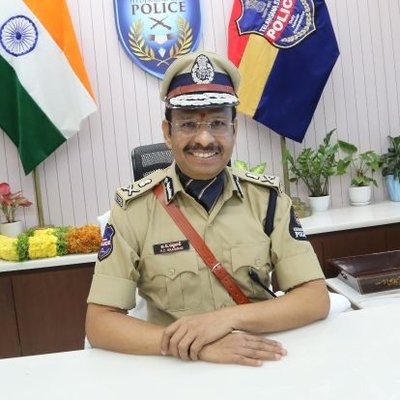 हैदराबाद पुलिस आयुक्त ने नागरिकों से जन्मदिन मनाने के लिए सड़कों पर न निकलने की अपील की