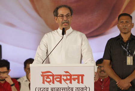 उद्धव ठाकरे ने लॉरेंस बिश्नोई के मुद्दे पर देवेंद्र फडणवीस को चुनौती दी, कहा- जल्द ही खामियाजा भुगतना पड़ेगा