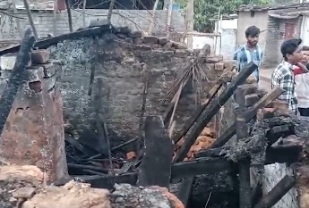छत्तीसगढ़: सिलेंडर ब्लास्ट में एक ही परिवार के चार लोगों की मौत, सीएम ने मुआवजे का किया ऐलान