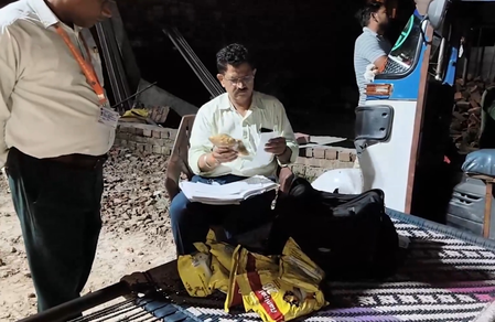एटा में नकली पनीर का भंडाफोड़, खाद्य विभाग ने 40 क्विंटल क्रीम समेत भारी मात्रा में माल किया जब्त