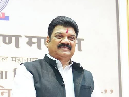 पश्चिम बंगाल में भाजपा की जीत पर मध्य प्रदेश के मंत्री ने बांटी झालमुड़ी