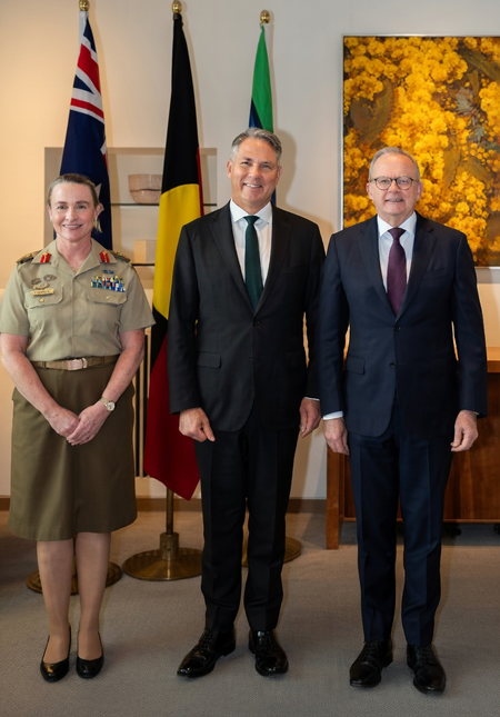 ऑस्ट्रेलिया: 125 साल के इतिहास में पहली बार महिला अफसर को सेना की कमान