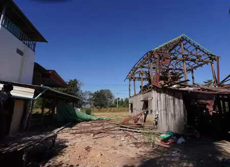 थाईलैंड-कंबोडिया सीमा वार्ता दूसरे दिन भी जारी, हालात में सुधार